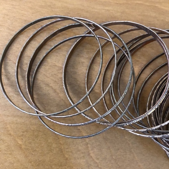 Vintage Bangle Bracelets 25 - Picture 3 of 3